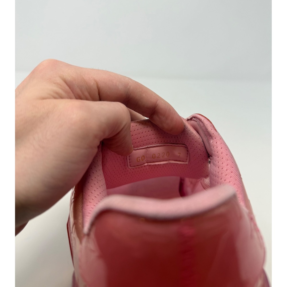Louis Vuitton Clear Fluorescent Pink Trainer Size 8 US 7 LV - Picture 8 of 9